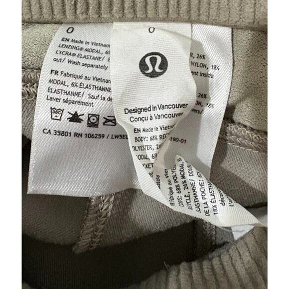 Lululemon Ribbed Softstreme Flared Pant In Jade Grey Size 0 - Picture 4 of 6